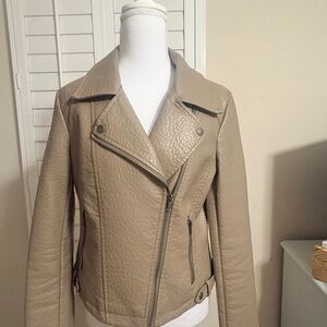 BB Dakota Beige Leather Jacket